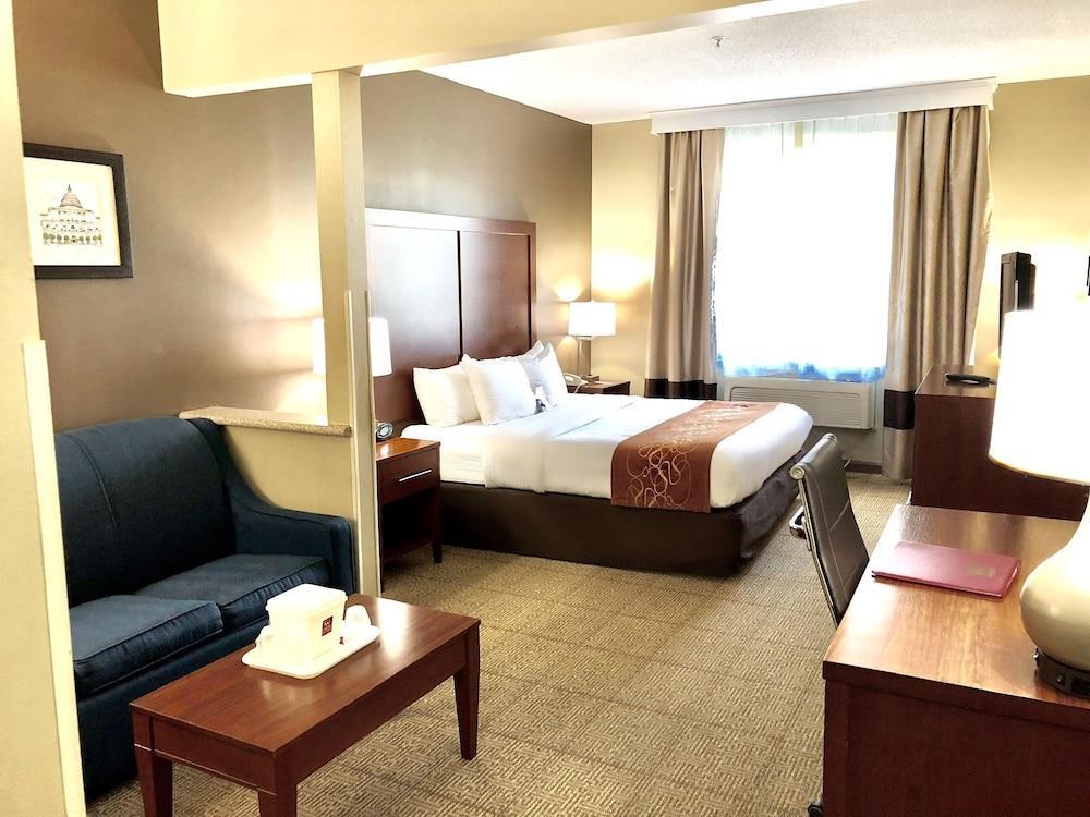 Quality Suites Waldorf Εξωτερικό φωτογραφία